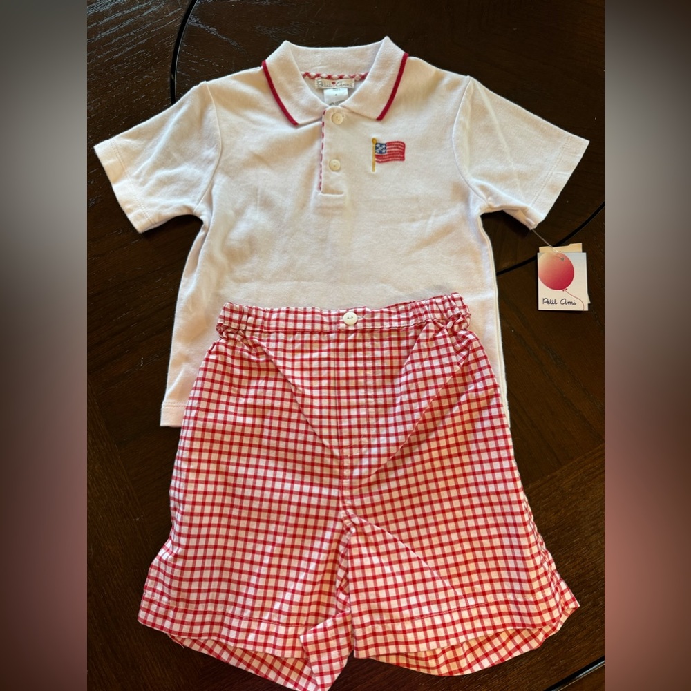 Petit Ami 4T NWT